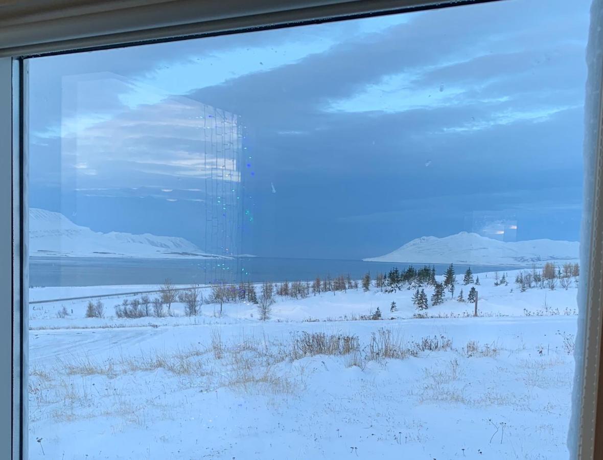 Apartment In The Country, Great View Apt. A Akureyri Bagian luar foto